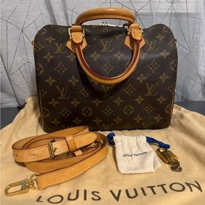 SOLD Louis Vuitton Speedy Bandoulière 25 cross bag
